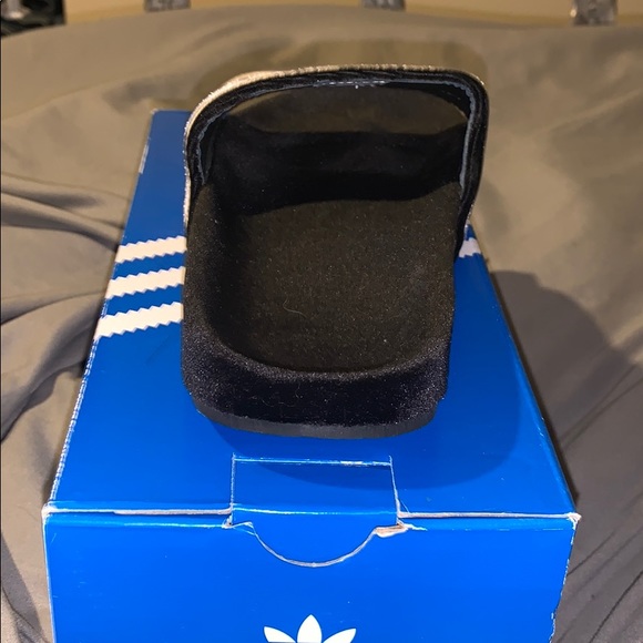 Adidas slides - Picture 2 of 5